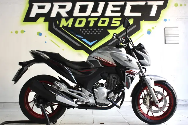 Moto Honda CB 250F Twister 2021 (CBS)