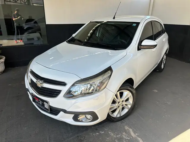 Carro Chevrolet Agile 2014 LTZ 1.4 8V (Flex)