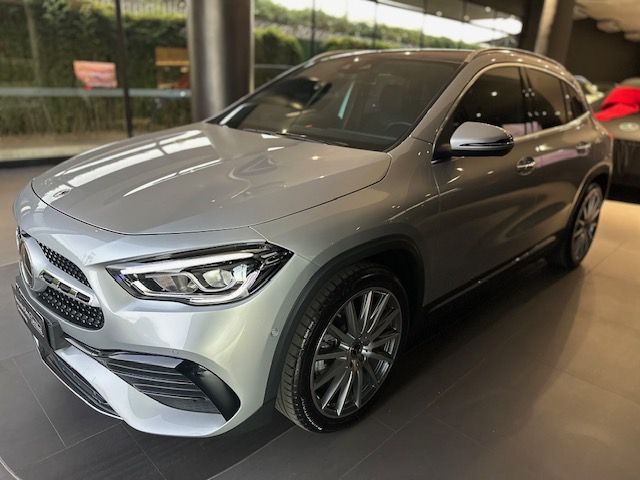 GLA 200 AMG Line 1.3 Turbo (Aut)