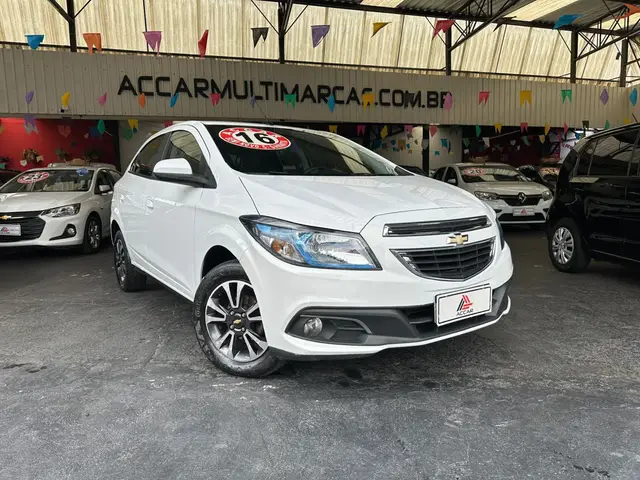 Carro Chevrolet Onix 2016 1.4 LTZ SPE/4 (Aut)