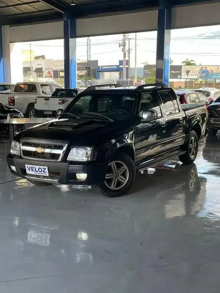 Carro Chevrolet S10 Cabine Dupla 2011 S10 Advantage 4x2 2.4 (Flex) (Cab Dupla)