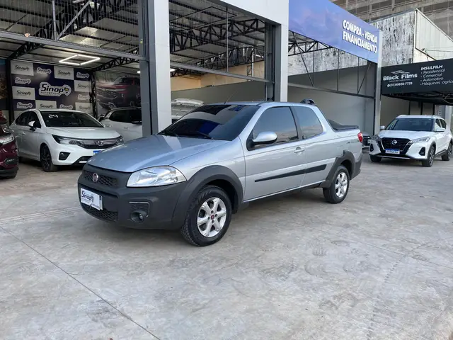Carro Fiat Strada 2019 Freedom 1.4 CD (Flex)