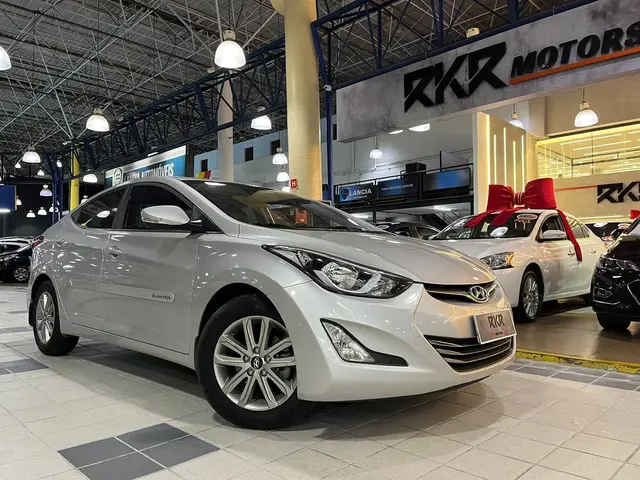 Carro Hyundai Elantra 2015 Sedan GLS 2.0L 16v (Flex) (Aut)