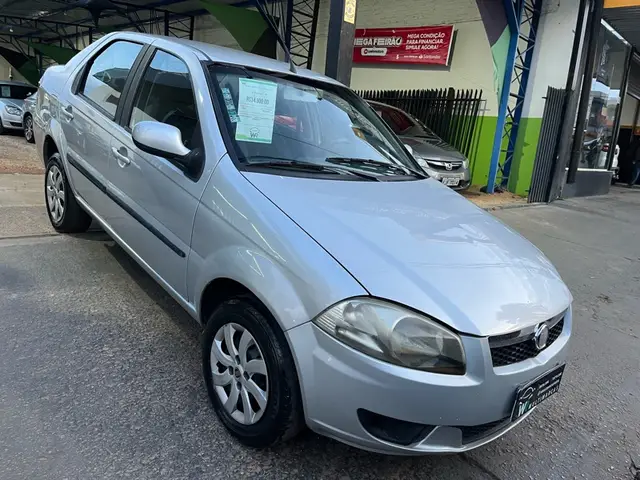 Carro Fiat Siena 2014 EL 1.0 8V (Flex)