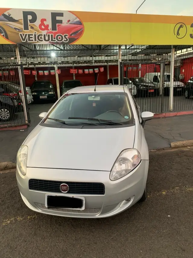 Carro Fiat Punto 2008 ELX 1.4 (Flex)