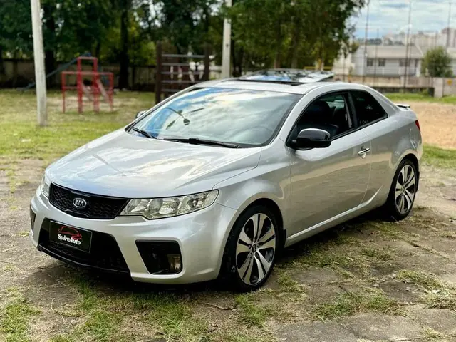 Carro Kia Cerato 2012 1.6 16V
