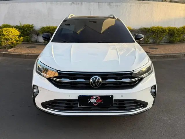 Carro Volkswagen Nivus 2021 Highline 1.0 Turbo (Aut.)