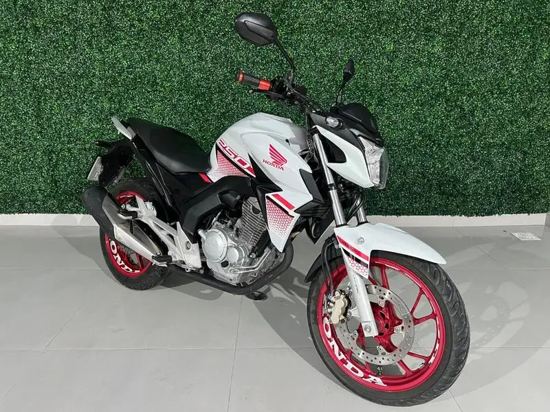 Honda CB 250F Twister (CBS)