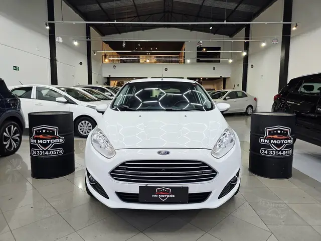 Carro Ford New Fiesta Hatch 2015 New Fiesta SE 1.5 16V