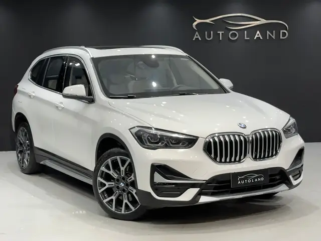 Carro BMW X1 2022 sDrive20i X-Line Plus 2.0 Turbo (Aut.)
