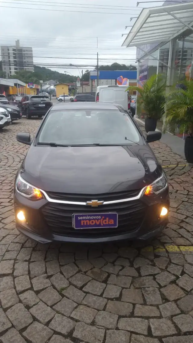 Carro Chevrolet Onix 2024 1.0