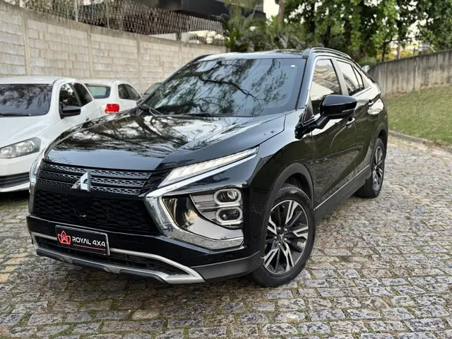 Carro Mitsubishi Eclipse Cross 2023 HPE 1.5 Turbo (Aut)