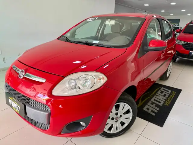 Carro Fiat Palio 2013 Attractive 1.0 8V (Flex)