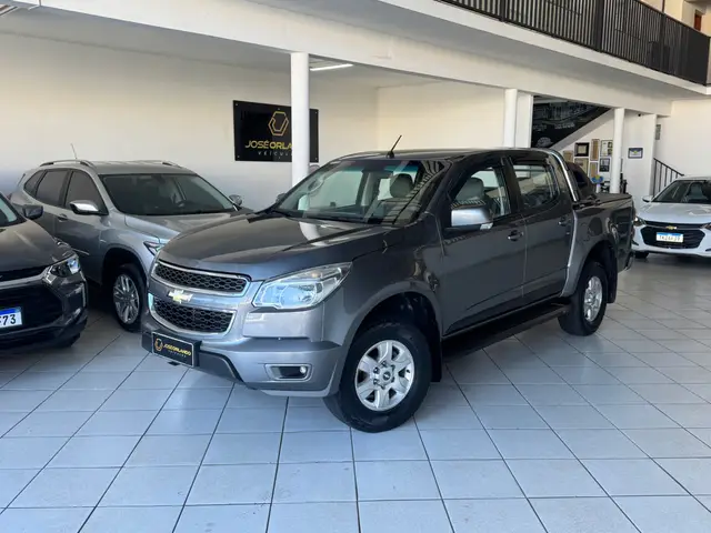 Carro Chevrolet S10 Cabine Dupla 2013 S10 LT 2.4 4x2 (Cab Dupla) (Flex)