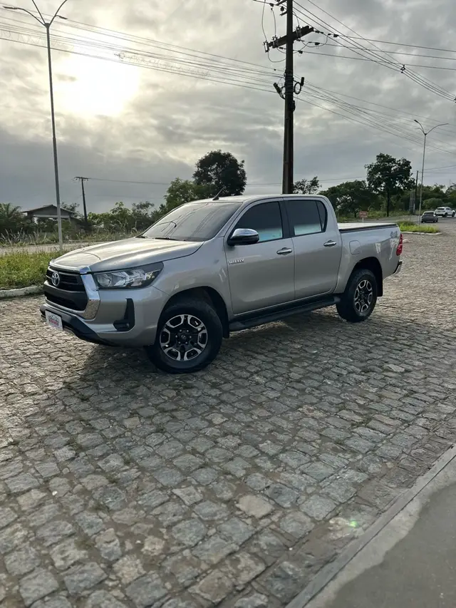 Carro Toyota Hilux Cabine Dupla 2021 STD Power Pack 2.8 TDI CD 4x4
