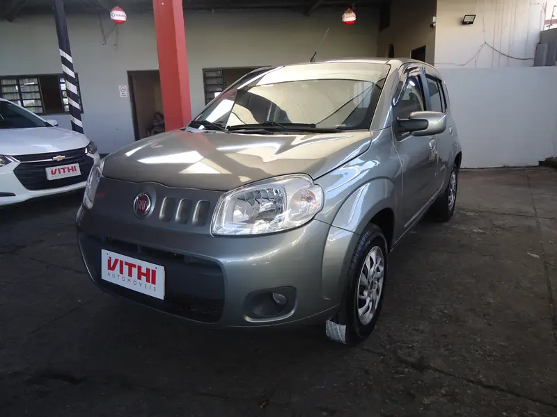Fiat Uno Vivace 1.0 8V (Flex) 4p