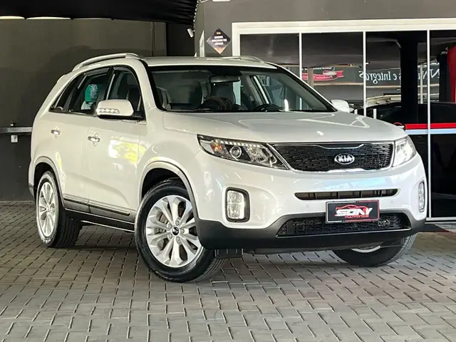 Carro Kia Sorento 2015 2.4 16V 4x2 (Aut)