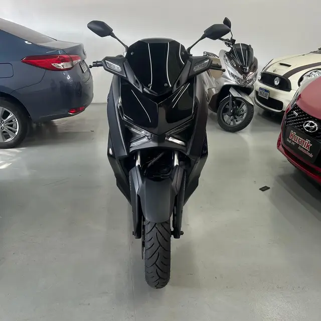 Carro Yamaha XMax 2025 250 Connected