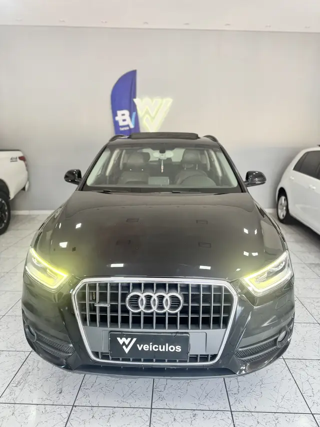 Carro Audi Q3 2015 2.0 TFSI Ambiente S Tronic Quattro