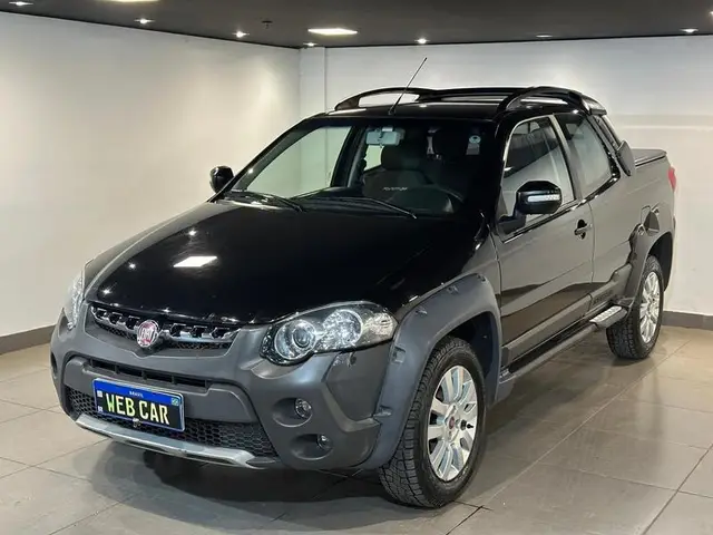 Carro Fiat Strada 2015 Adv.1.8 16V LOCKER Dualo. Flex CD