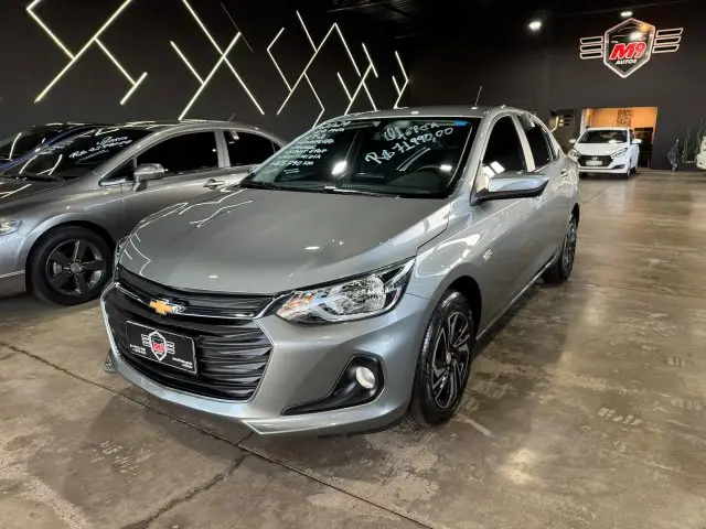 Carro Chevrolet Onix 2024 LT 1.0