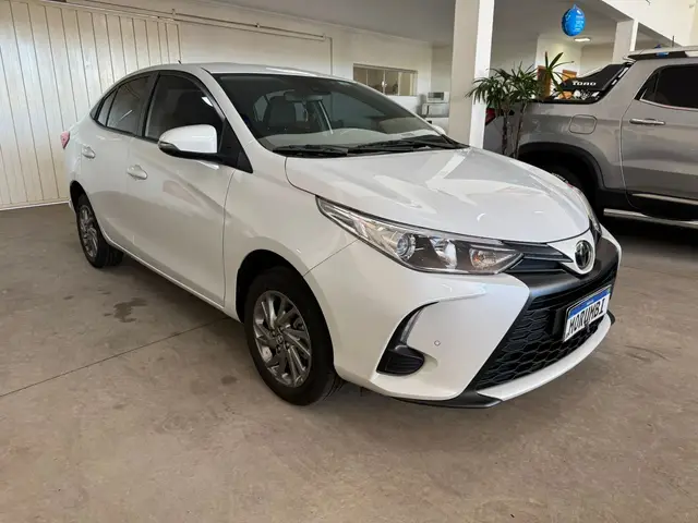 Carro Toyota Yaris 2024 XS 1.5 (Flex) (Aut)