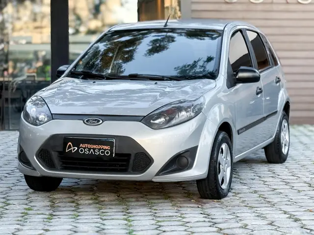 Carro Ford Fiesta Hatch 2013 Rocam 1.0 (Flex)