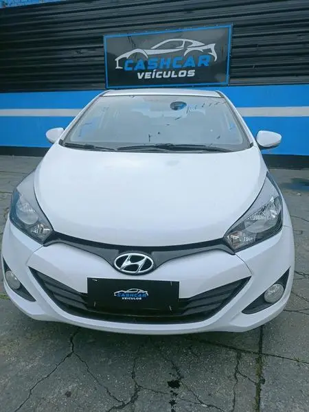 Carro Hyundai HB20S 2014 1.0 Comfort Plus (Flex)