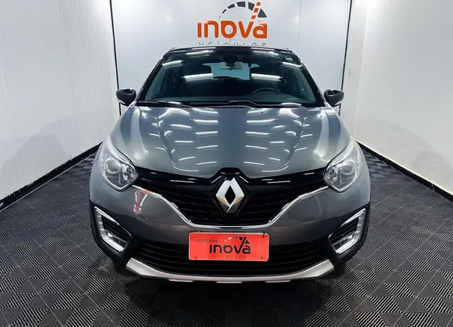 Carro Renault Captur 2019 Intense 1.6 16v SCe CVT (Flex)