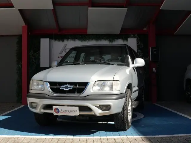 Carro Chevrolet Blazer 2000 DLX 4x2 4.3 SFi V6