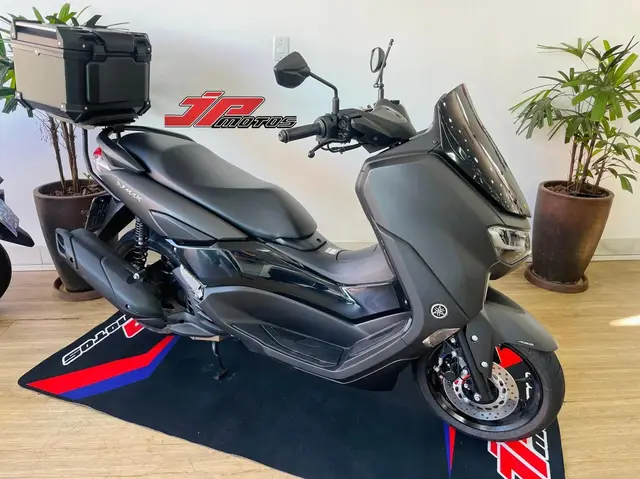 Moto Yamaha NMax 2024 Connected 160 ABS