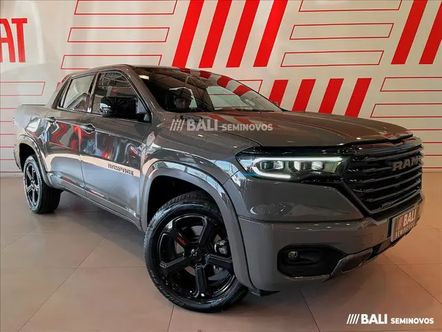 Carro RAM Rampage 2024 R/T 2.0 Turbo