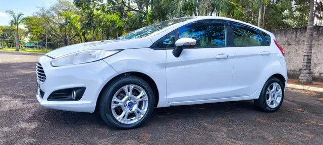 Carro Ford New Fiesta Hatch 2015 New Fiesta SE 1.6 16V PowerShift