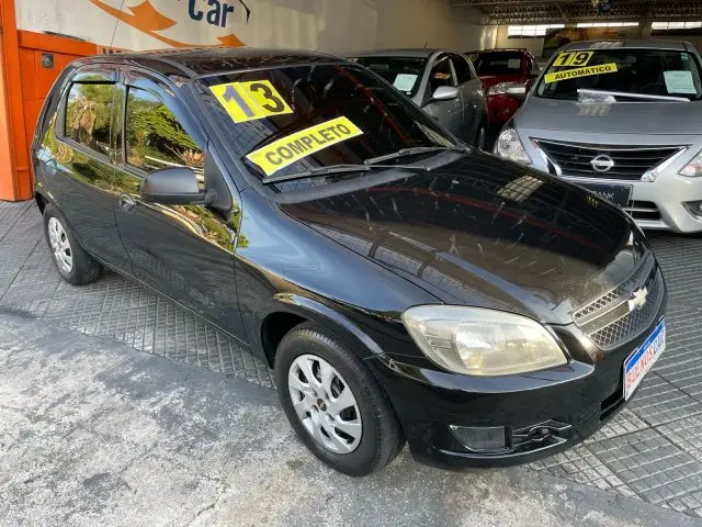 Carro Chevrolet Celta 2013 LT 1.0 (Flex)