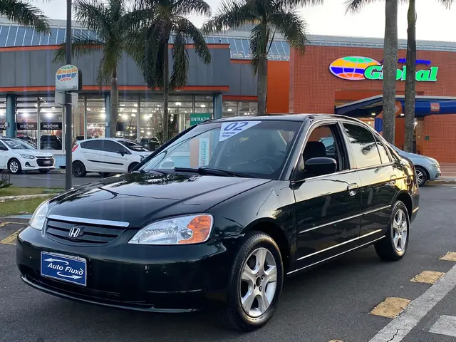 Carro Honda Civic 2002 Sedan LX 1.7 16V (Aut)
