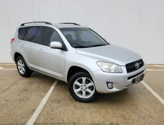 Carro Toyota RAV4 2011 4x2 2.4 16V (aut)
