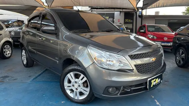 Carro Chevrolet Agile 2011 LTZ 1.4 8V (Flex)