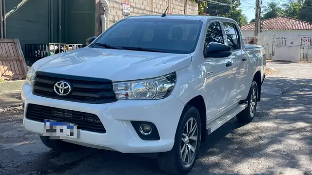 Carro Toyota Hilux Cabine Dupla 2019 Hilux 2.8 TDI STD CD 4x4