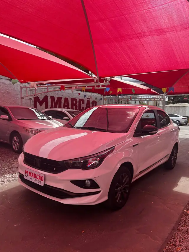Carro Fiat Cronos 2022 Drive 1.3 S-Design (Flex)