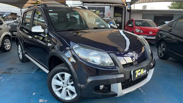 Carro Renault Sandero 2013 Privilège 1.6 8V Hi-Torque (flex)
