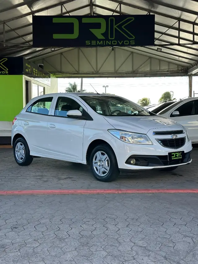 Carro Chevrolet Onix 2014 1.0 LT SPE/4