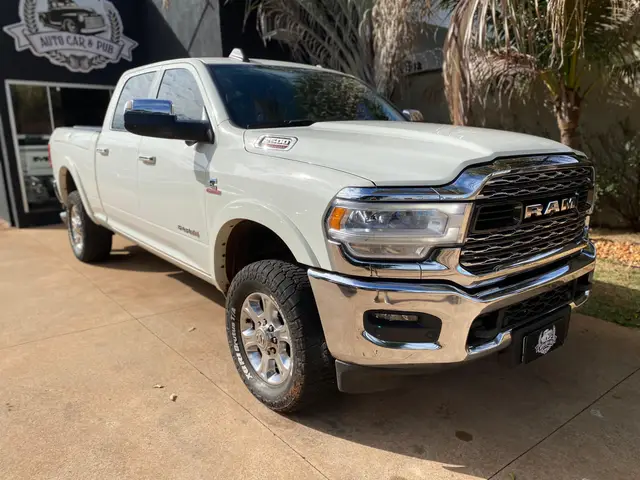 Carro RAM 2500 2021 Ram 2500 CD 6.7 4X4 Laramie