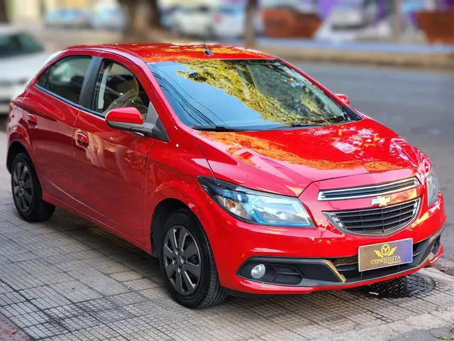 Carro Chevrolet Onix 2014 1.4 LT SPE/4