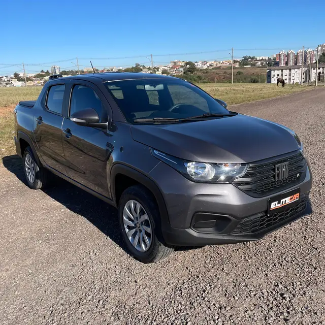 Carro Fiat Strada 2024 Freedom 1.3 Flex 8V CD