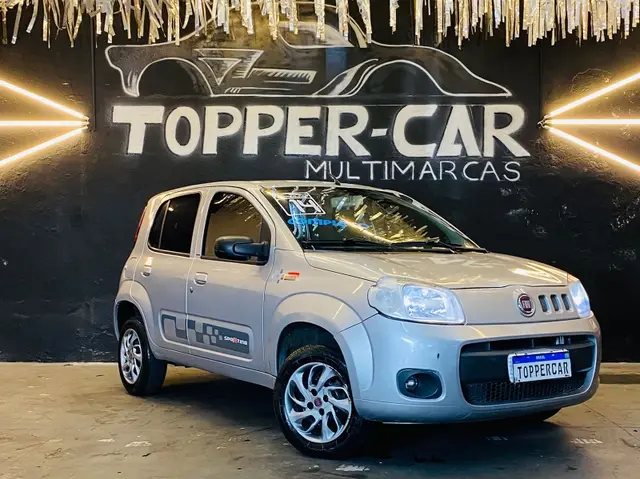 Carro Fiat Uno 2014 Vivace College 1.0 8V (Flex) 4p