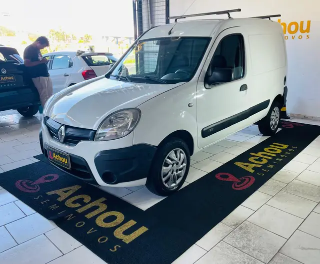 Carro Renault Kangoo Express 2015 1.6 16V (Flex)