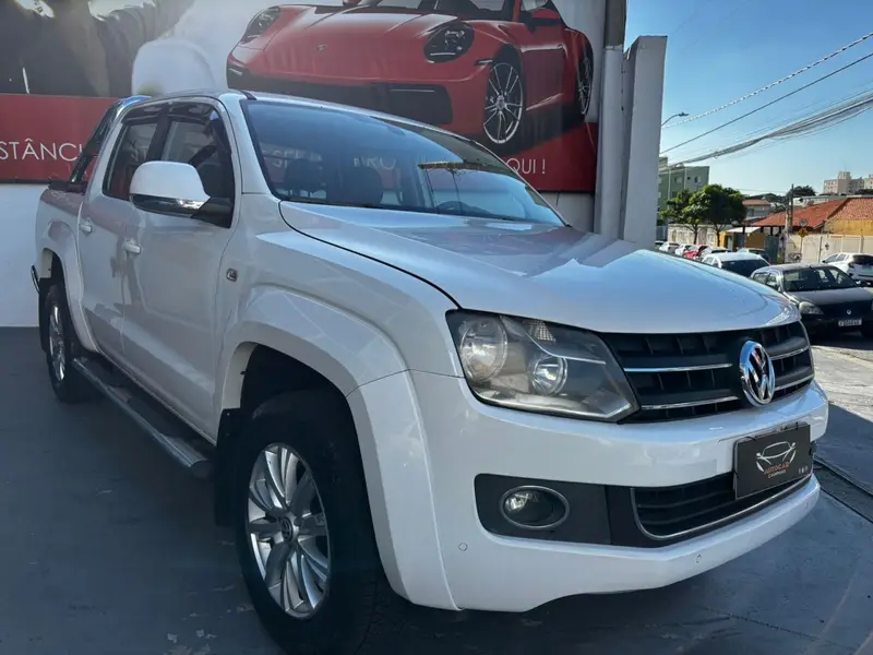 Volkswagen Amarok 2.0 CD 4x4 TDi Highline (Aut)