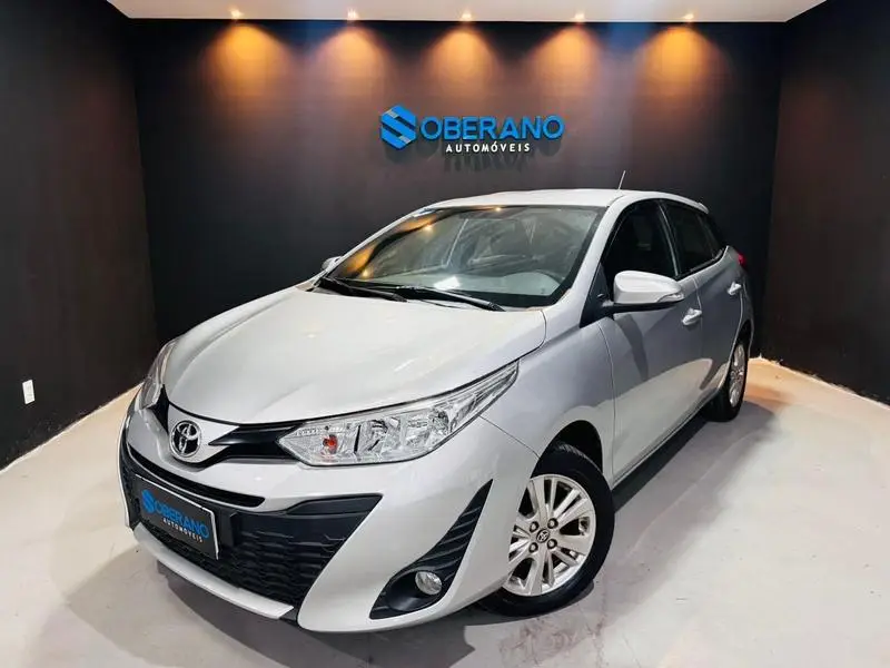 Toyota Yaris 1.3 XL CVT (Flex)