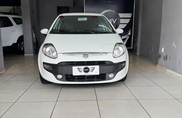 Carro Fiat Punto 2013 Attractive 1.4 (Flex)