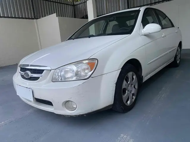 Carro Kia Cerato 2006 1.6 16V